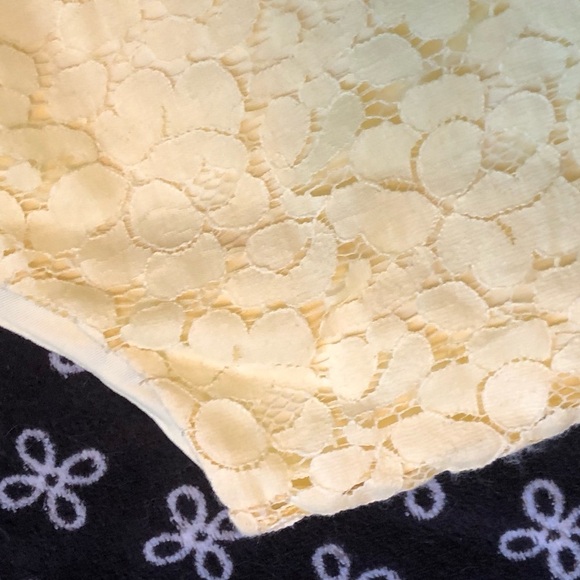 Vintage Candies Yellow Lace Dress with Rhinestones around Collar Size L - Picture 8 of 10